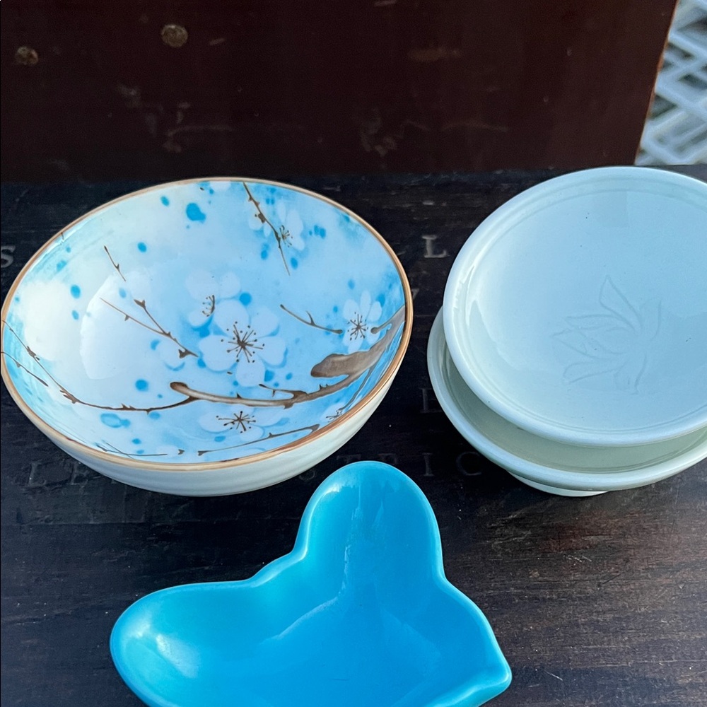 Blue Floral Ceramic Bowl Set